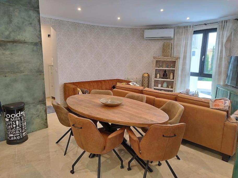 Modern Luxury Villa Paradise Калпе Екстериор снимка