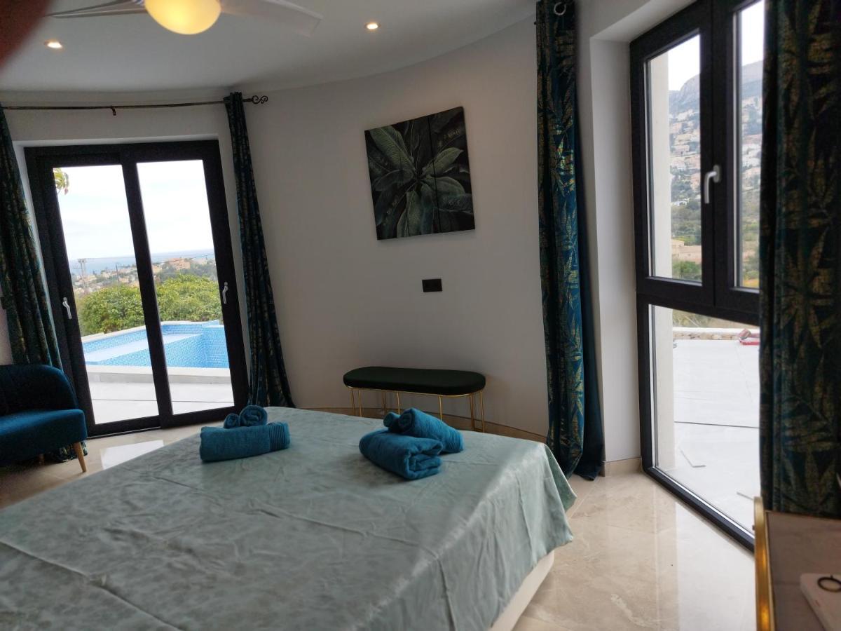 Modern Luxury Villa Paradise Калпе Стая снимка